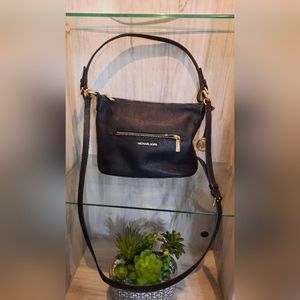 Michael Kors Rhea Zip Crossbody color black 8"H × 10"W small Spot Color Fade
